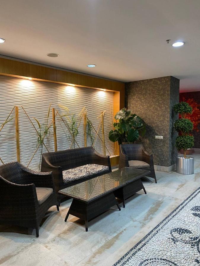 Grand Nur Plaza Hotel Aktau  Zewnętrze zdjęcie