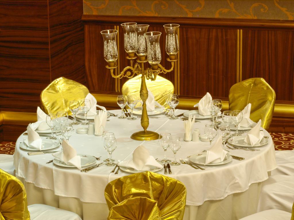 Grand Nur Plaza Hotel Aktau  Zewnętrze zdjęcie