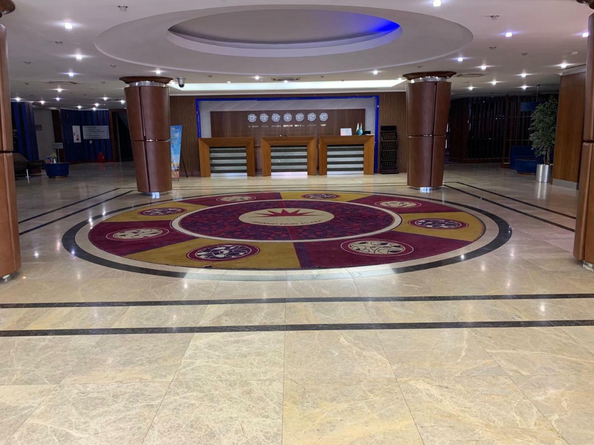 Grand Nur Plaza Hotel Aktau  Zewnętrze zdjęcie